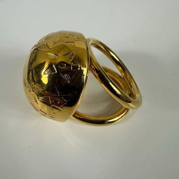 Celine Star Motif Ball Shape Scarf Ring Gold Tone - Picture 2 of 9